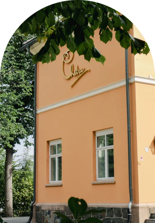Fasaden på Chitra House